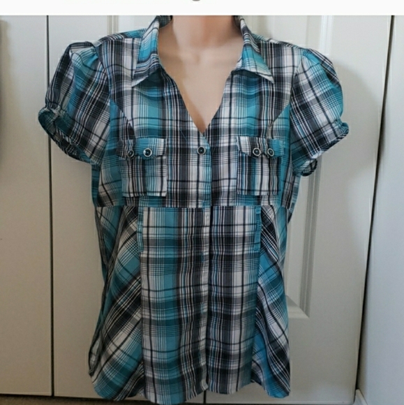 Majora plaid button shirt - Picture 1 of 9
